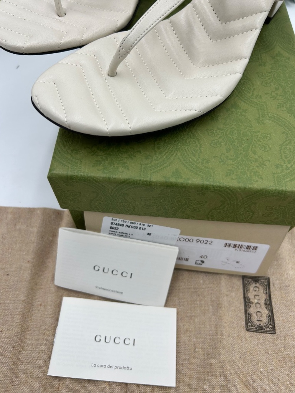 Women’s Gucci GG Marmont Matelasse Leather Thong Sandal. Size 10/fits 10.5 US - Picture 2 of 10